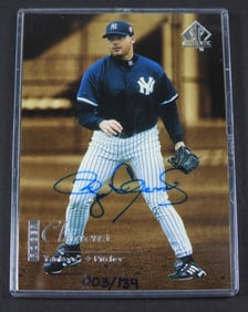 ROGER CLEMENS AUTO SP AUTHENTIC CARD