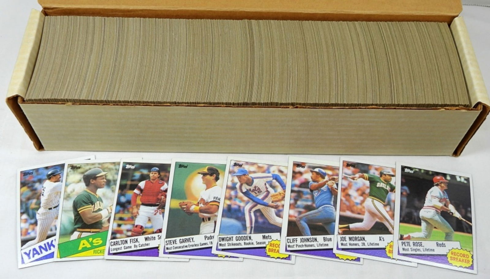 1985 TOPPS BASEBALL SET - NO McGWIRE (1 of 1)