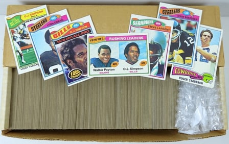 1977 TOPPS FOOTBALL CARD LOT