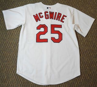 CARDINALS MARK MCGWIRE SIGNED JERSEY