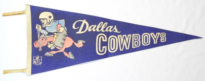 1 DALLAS COWBOYS PENNANT