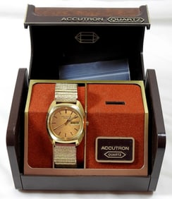 ACCUTRON QUARTZ MEN'S WRIST WATCH
