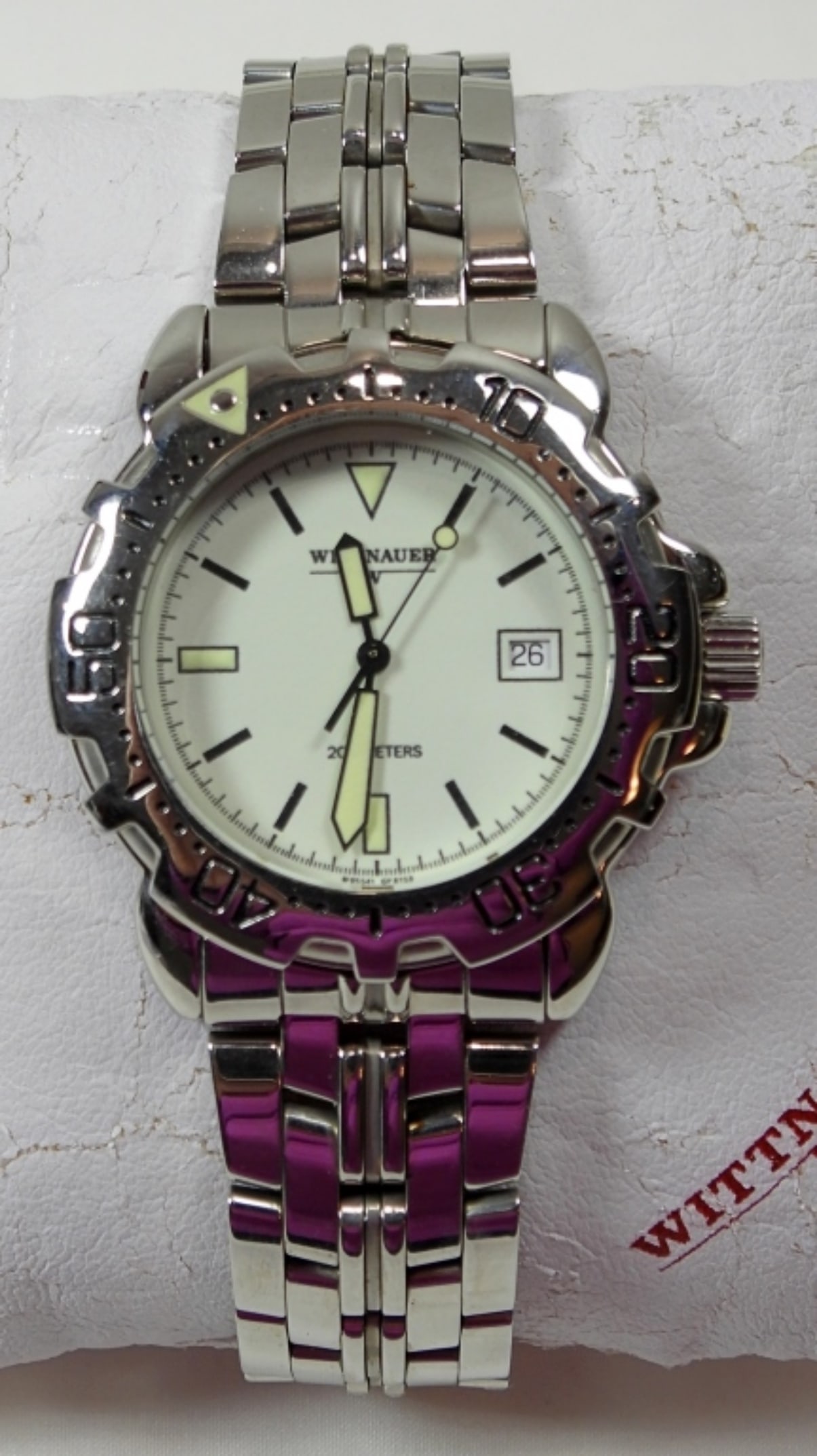 WITTNAUER DATE MEN'S WRIST WATCH: UNTESTED - NICE CONDITION