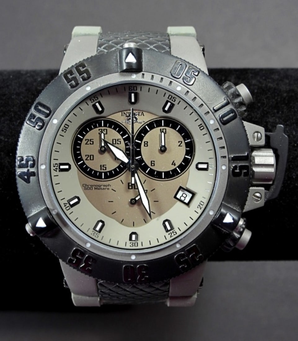 INVICTA SUBAQUA MENS WRIST WATCH: PRE-OWNED / UNTESTED / OVERALL NICE CONDITION