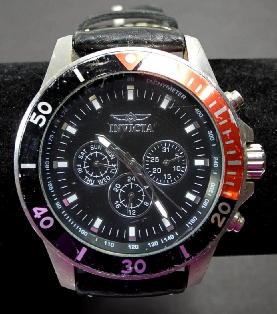 INVICTA PRO DIVER TRITNITE WATCH: PRE-OWNED / UNTESTED / OVERALL NICE CONDITION