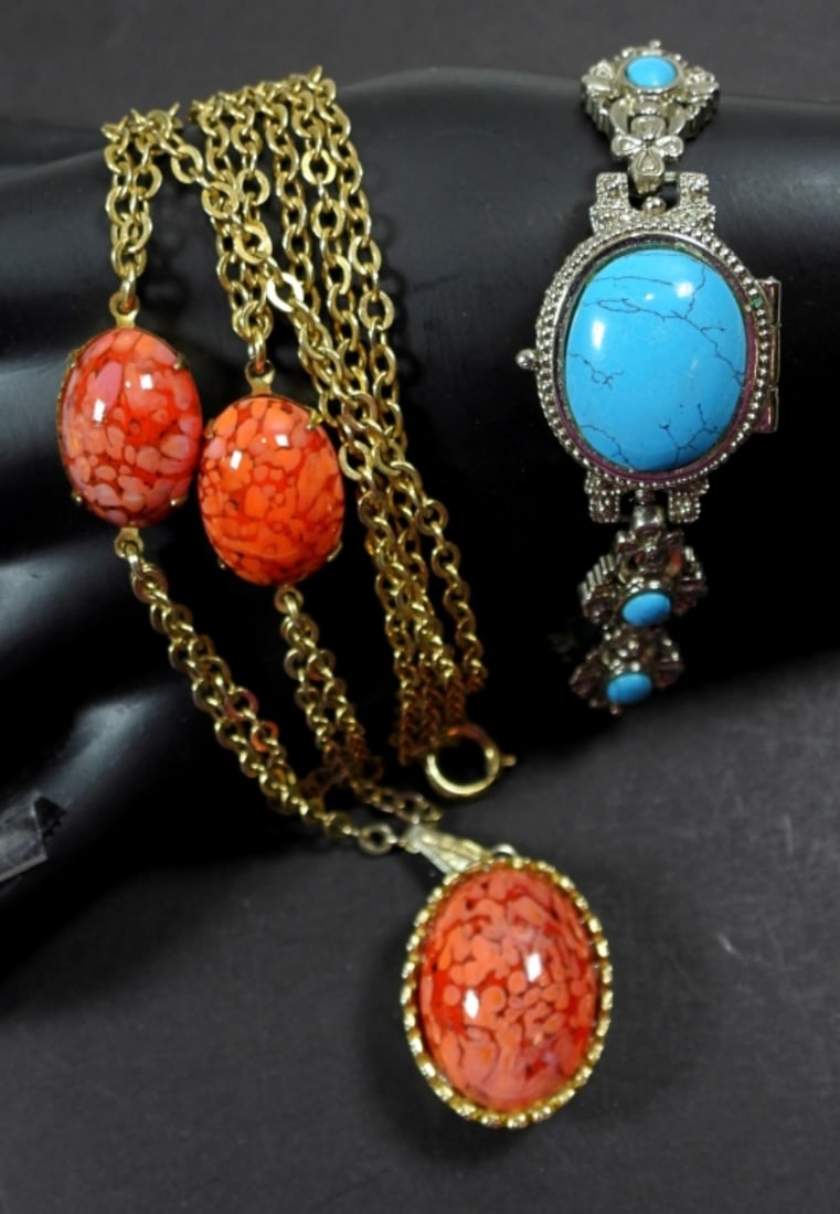 (2) LADIES FASHION WATCHES (1) NECKLACE: FAIRFAX 17j UNTESTED & (1) BRACELET QUARTZ needs new battery