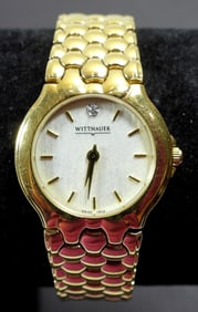 PRETTY WITTNAUER GOLD TONE LADIES