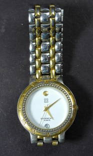 GIVENCHY PARIS UNISEX WATCH for REPAIR: BAND NEEDS REPAIR / NOT RUNNING / UNVERIFIED