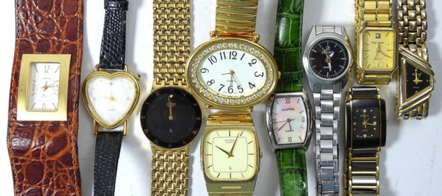 (10) LADIES FASHION WATCH LOT