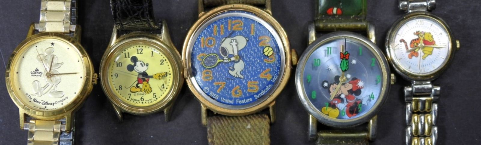 VTG SNOOPY WATCH missing crystal PLUS (1 of 2)