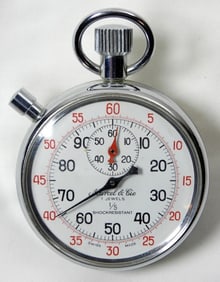 MEDIUM SIZE STOP WATCH