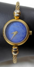 WOMENS ADJUSTABLE GUCCI WATCH