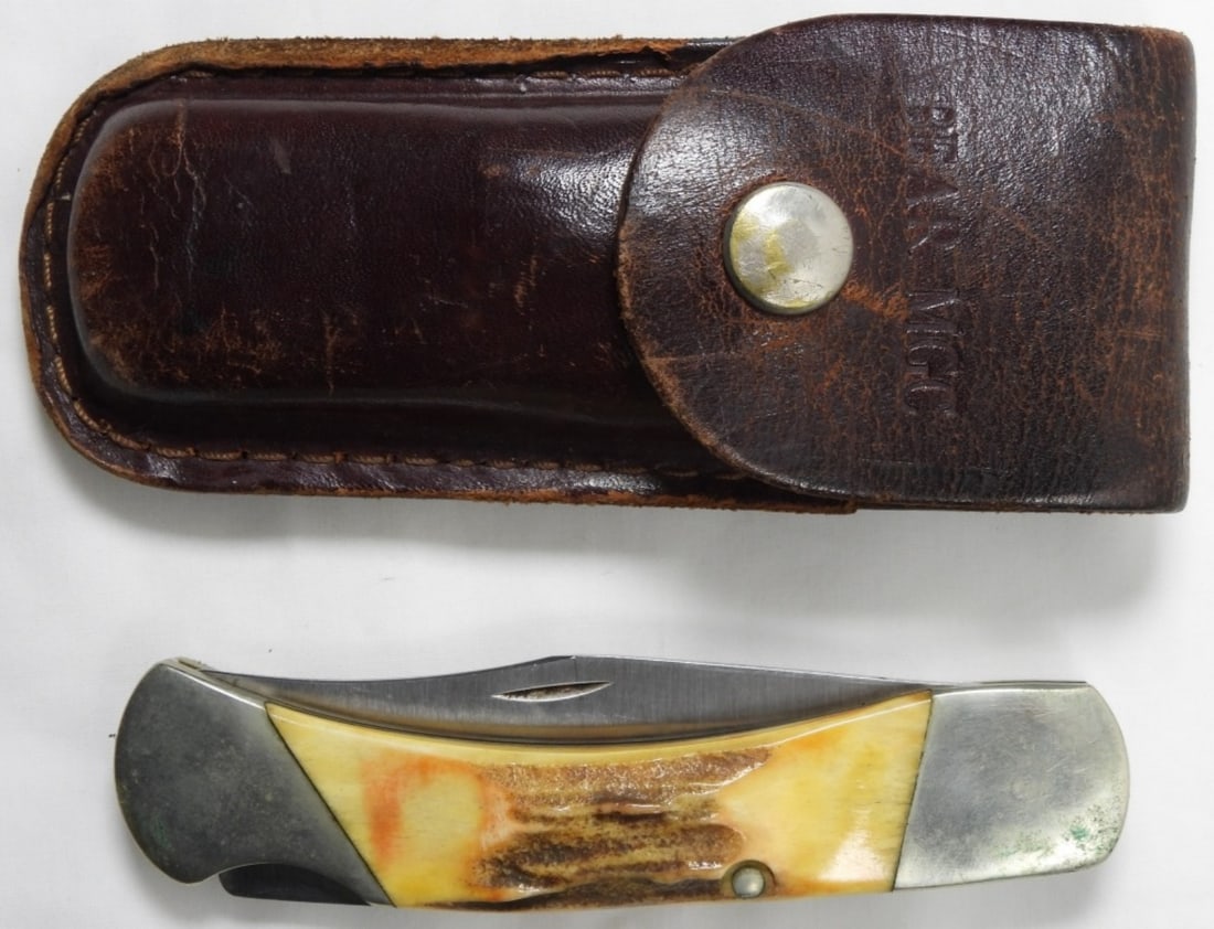 BEAR MGC HUNTING KNIFE IN SHEATH (1 of 3)
