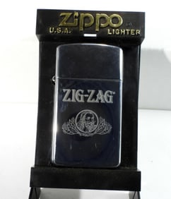 2000 SEALED ZIG-ZAG ROLLING PAPER LOGO ZIPPO