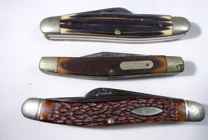 (3) Pocket Knives