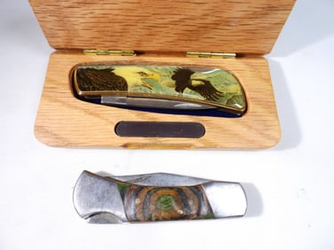 (2) Lock Back Pocket Knives