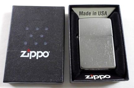 2019 SEALED/UNFIRED REG STREET CHROME  ZIPPO