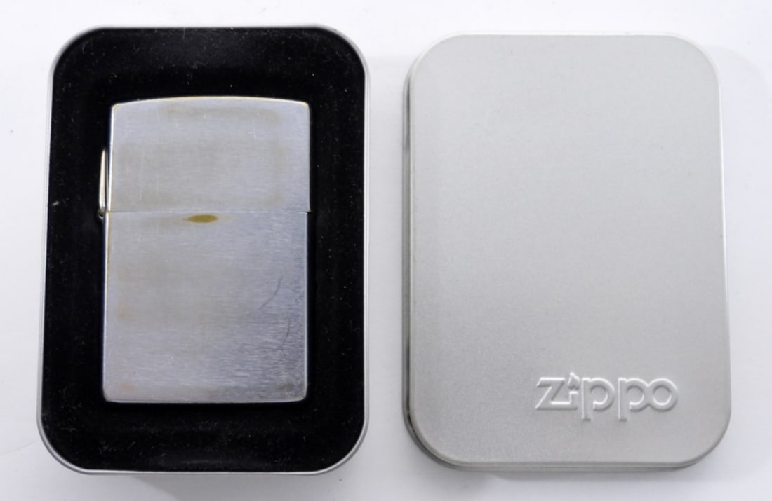 1991 FIRED ZIPPO LIGHTER (1 of 4)