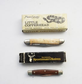 (2) COLLECTORS KNIVES IN BOXES