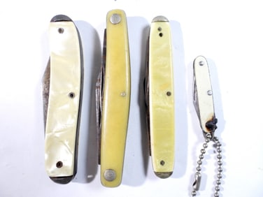 (4) Yellow/Pearl Pocket Knives