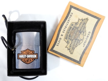 UNSEALED 1996 HARLEY DAVIDSON ZIPPO