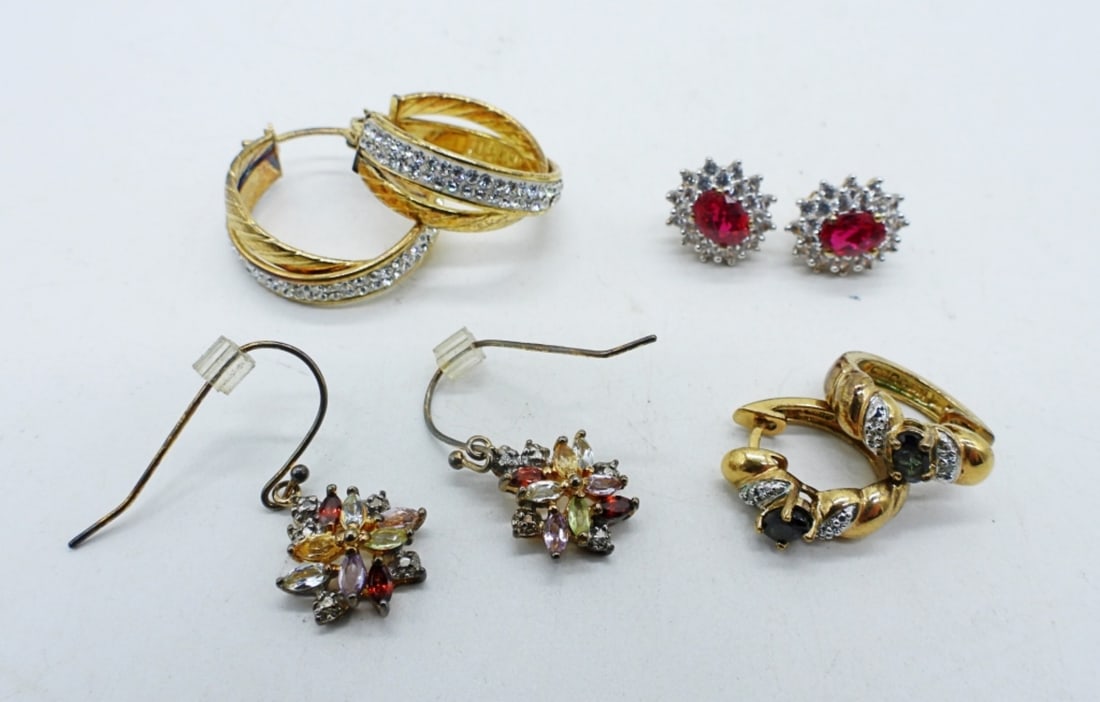 GOLD TONE VTG 925 EARRINGS (1 of 1)