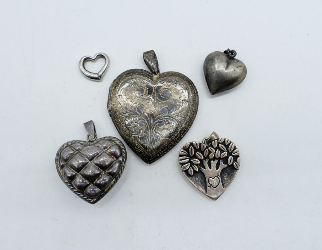 (5) STERLING HEART PENDANTS (1 of 2)