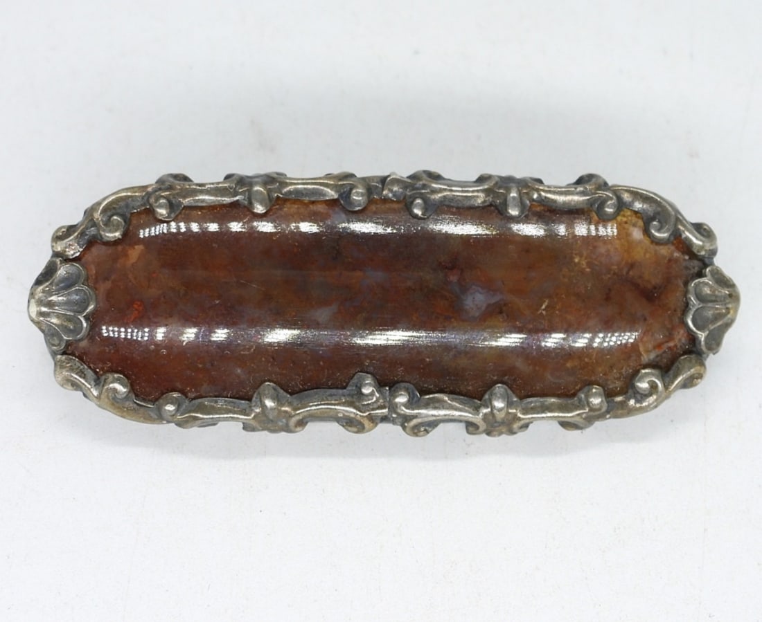 PRETTY MOSS AGATE GEM IN STERLING PIN (1 of 2)