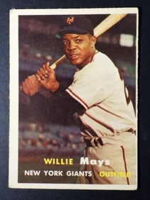 1957 TOPPS #10 WILLIE MAYS