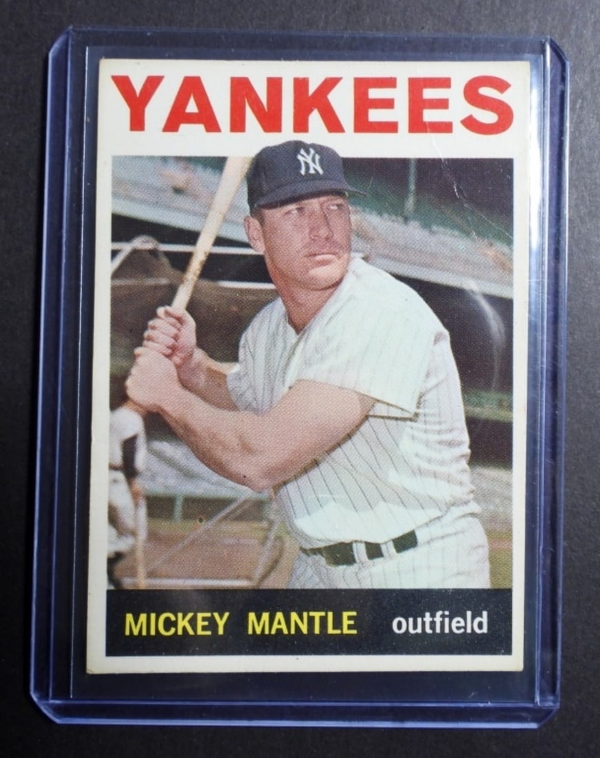 1964 TOPPS X MICKEY MANTLE BASEBALL CARD: 1964 TOPPS X MICKEY MANTLE BASEBALL CARD #50 (VG) HAS CREASE