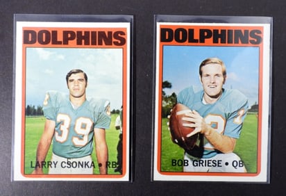 (2) MIAMI DOLPHINS TOPPS FOOTBALL CARDS