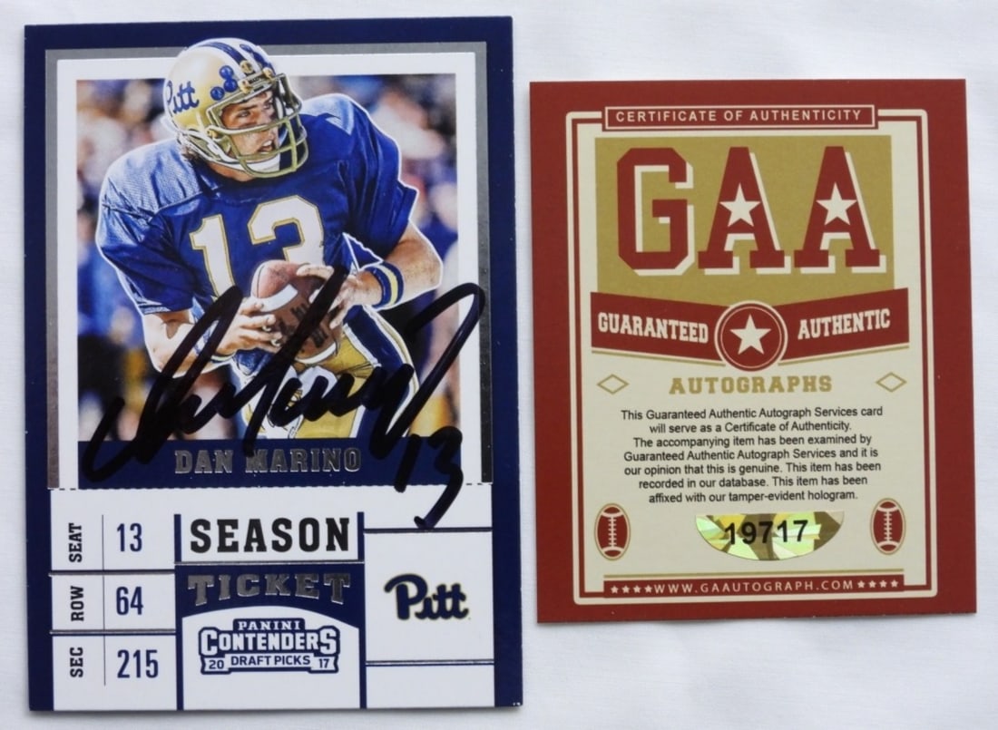 DAN MARINO SIGNED FOOTBALL CARD (1 of 2)