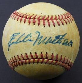 EDDIE MATHEWS SIGNED BASEBALL