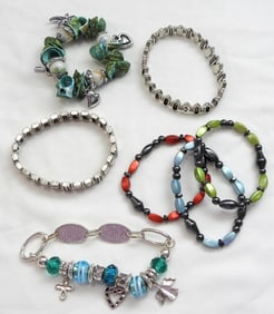 (7) STRETCH FASHION FUN BRACELET LOT