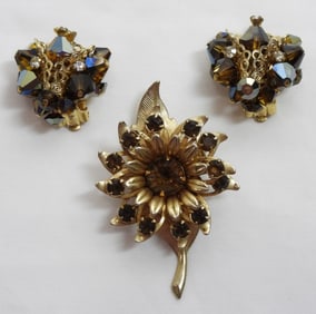 ROOTBEER GLASS PIN & EARRINGS LOT