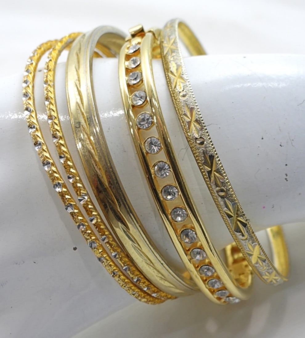 5 STUNNING GOLD TONED BRACELETS (1 of 2)
