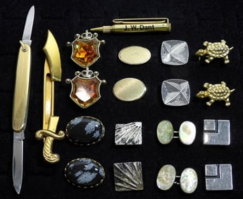LARGE LOT OF MEN'S JEWELRY/ SUIT CUFFS