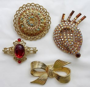 4 BEAUTIFUL SPARKLY MEDIUM SIZE PINS
