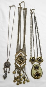 3 UNIQUE VINTAGE NECKLACES
