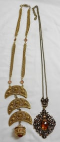 2 BEAUTIFUL SPARKLY NECKLACES