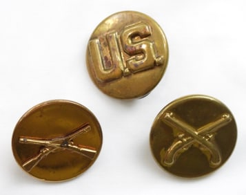 3 VINTAGE WAR PINS