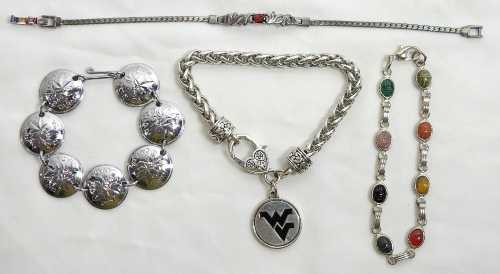 4 PRETTY VARIETY-STYLE BRACELETS (1 of 1)