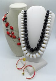 VTG BEADED NECKLACES RED WHITE BLACK