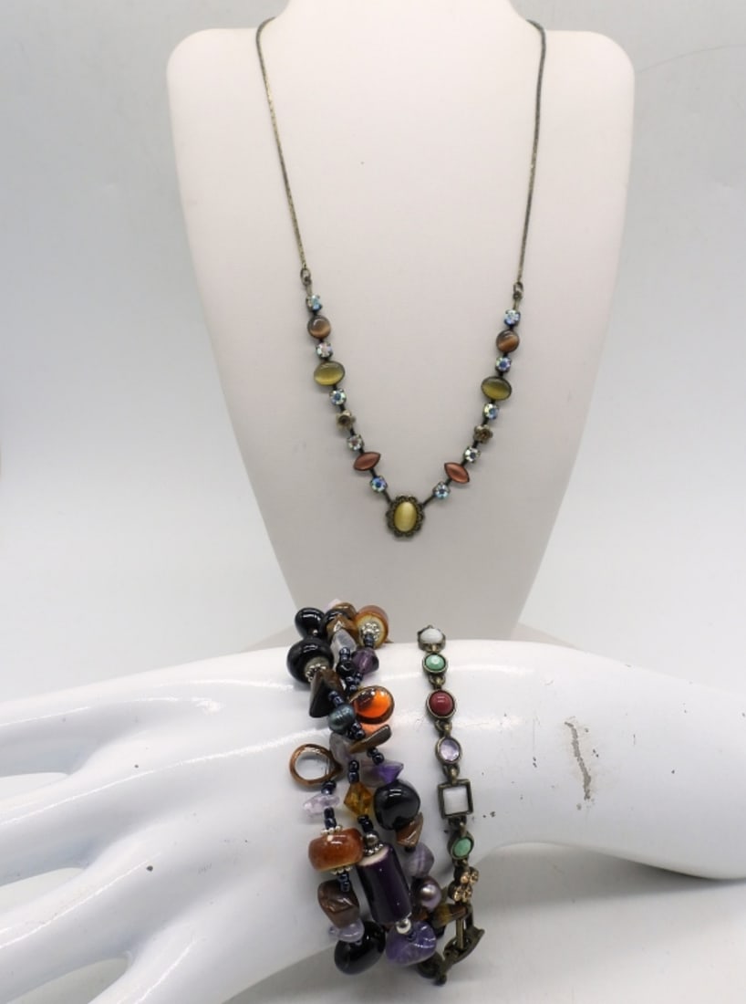 COLORFUL NECKLACE & 2 BRACELETS: NECKLACE IS 20". BRACELETS ARE 7"
