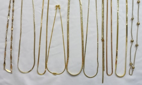 (10) GOLD TONE FASHION NECKLACES