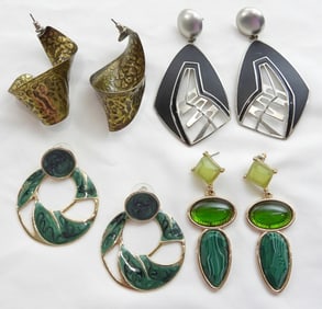 4 VARIETY VINTAGE EARRING SETS
