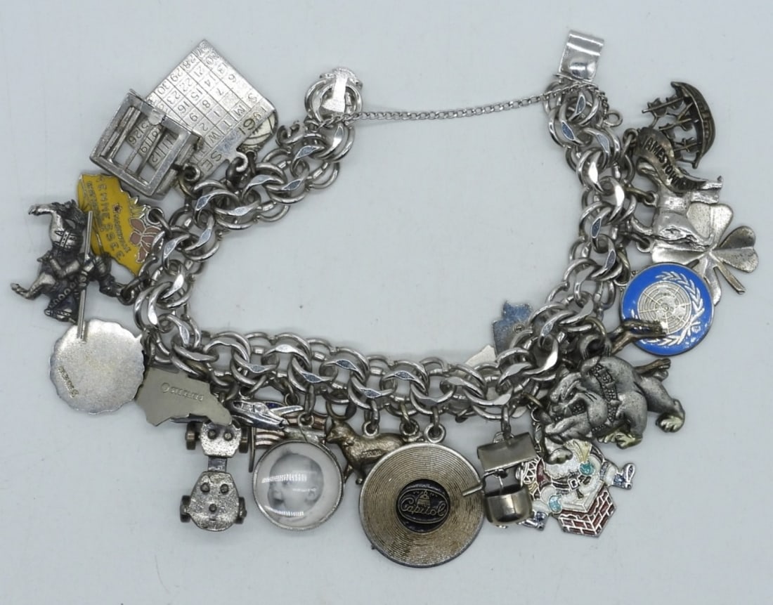 VINTAGE 925 CHARM BRACELET (1 of 2)
