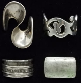 (4) STERLING VTG FASHION BAND RINGS