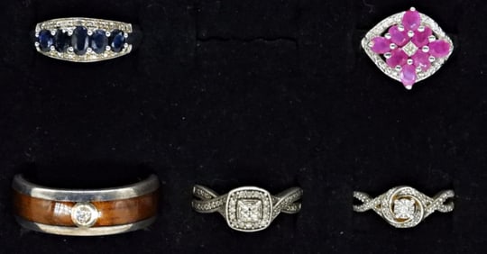 (5) 925 RINGS. DIAMOND / RUBY / SAPPHIRE