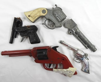 (4) TOY GUNS for PARTS / REPAIR